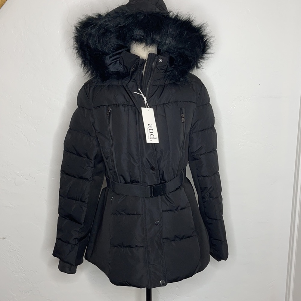ONE LEFT⭐️ NEW Faux Fur Harness Buckle Belt Puffer Jacket - Picture 6 of 14